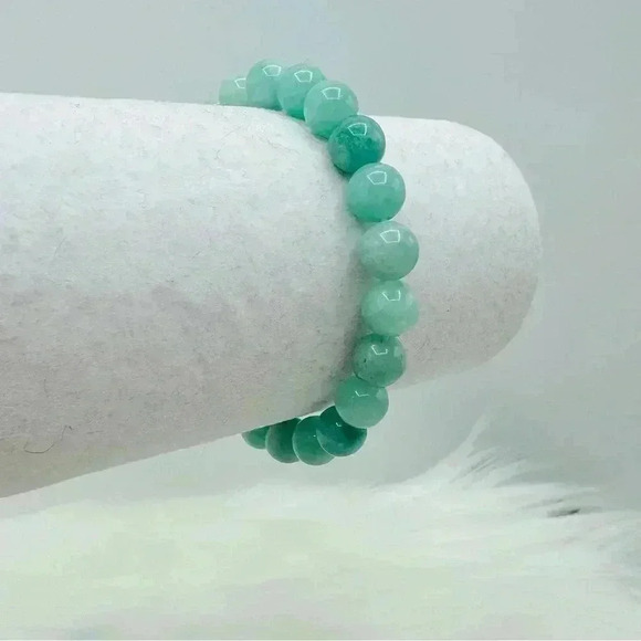 Winter Mint Green beaded bracelet - Picture 4 of 6